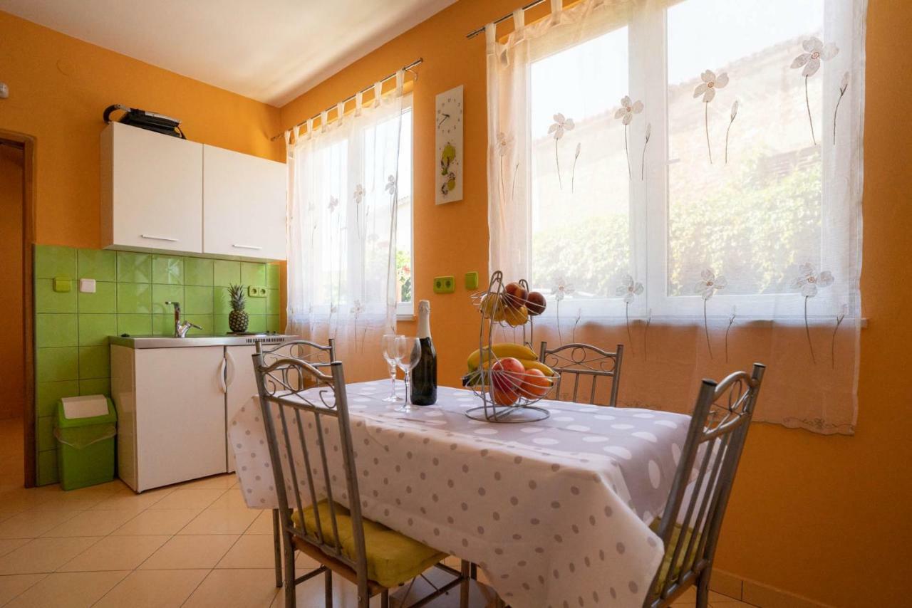 Apartment Limun Ližnjan Zewnętrze zdjęcie